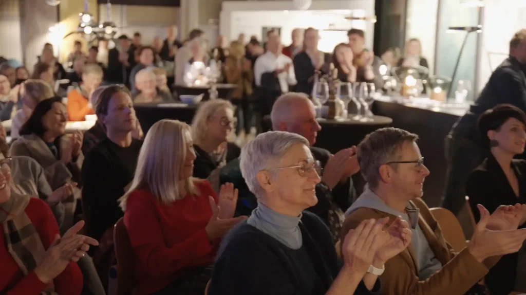 Zwischen Wort & Licht: Buchpräsentation von Marlies Herbsthofer